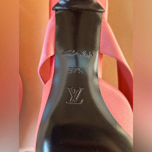 LV Madeleine Pointed Toe Heeled Sandal Satin with Crystals - Picture 12 of 16